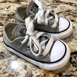 Toddler Converse Shoes Size 4